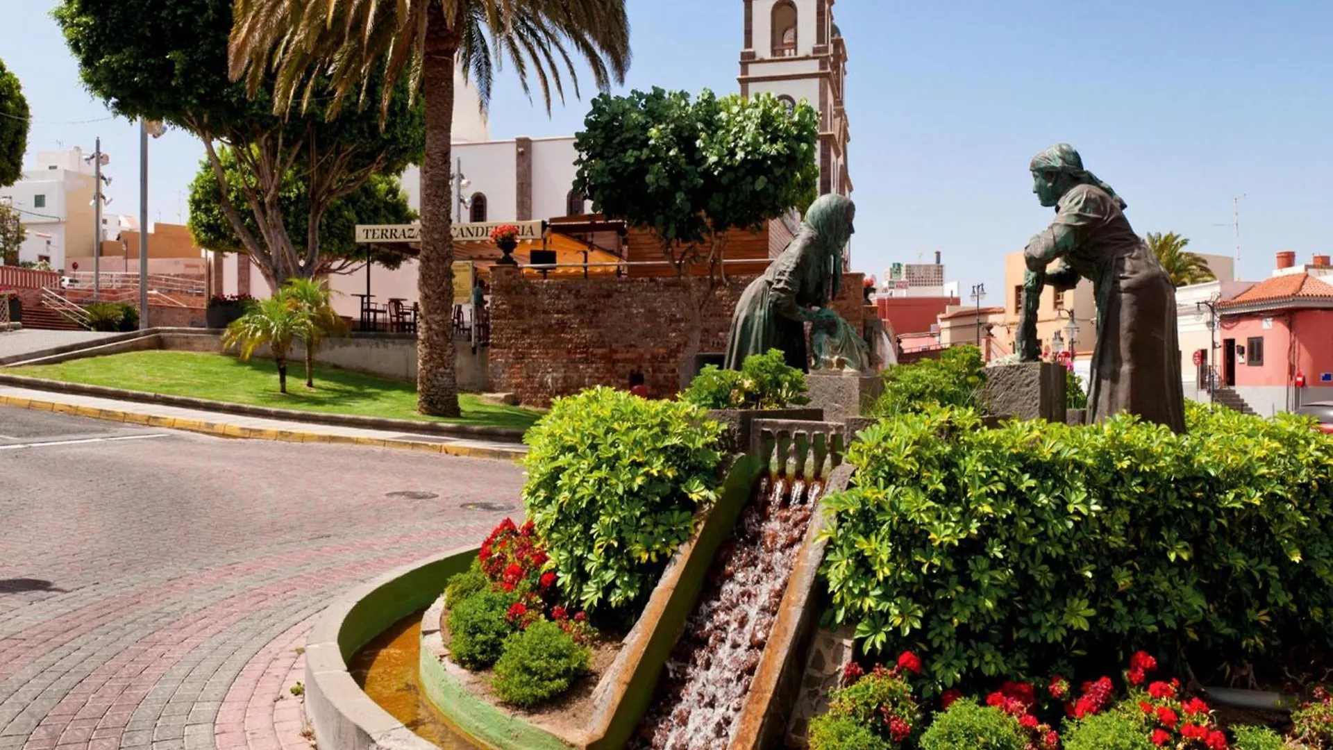 Parralito By Villagrancanaria Ingenio Spain